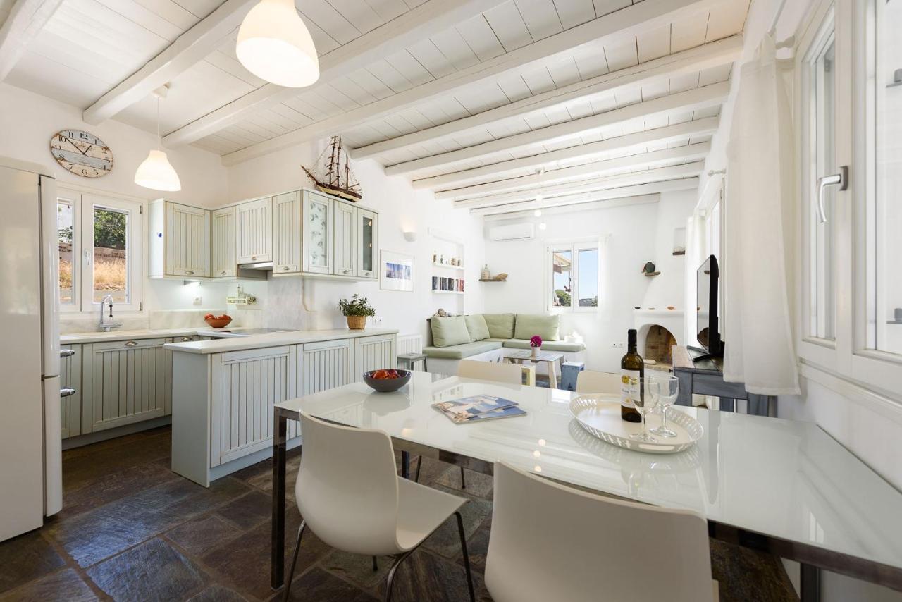 Вілла A Delight House Marathion Екстер'єр фото